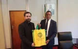 شیخان پای بهمن را به آفریقا باز کرد